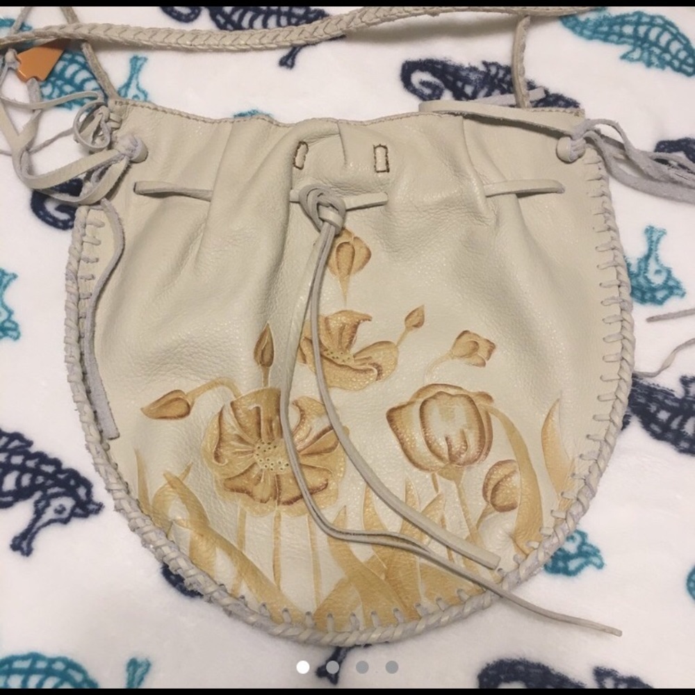 Crossbody bag